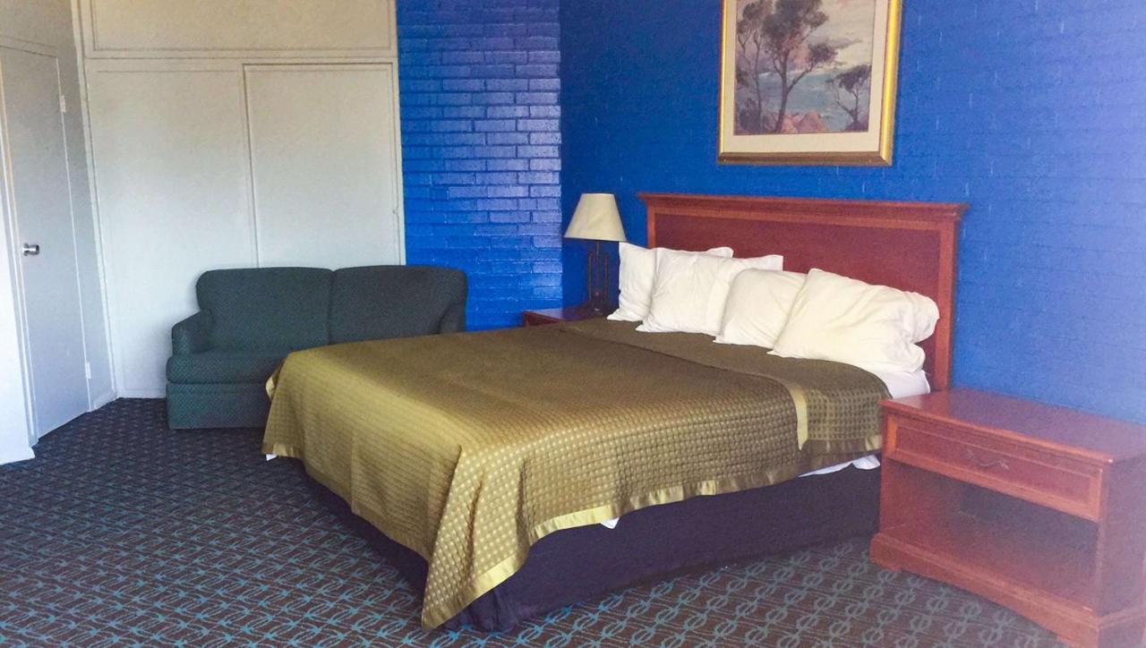 Trade Winds Inn Clinton Esterno foto